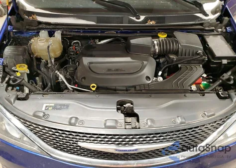 2020 Chrysler Pacifica Touring z USA, uszkodzony, nr VIN 2C4RC1FG0LR128922